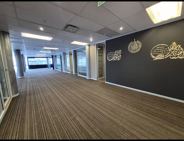 492M² OFFICE TO LET IN SANDTON CENTRAL